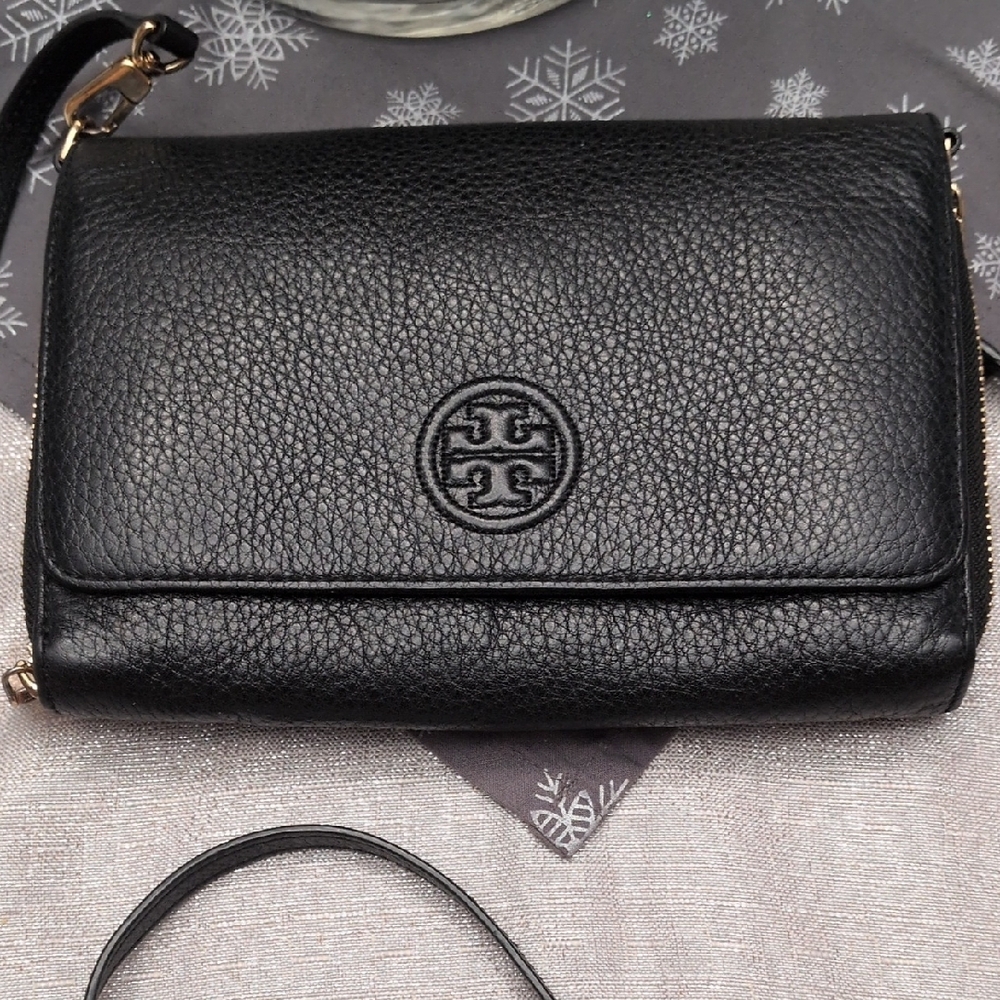 Tory Burch Bombe Flat Black Leather Crossbody Bag - Picture 6 of 11